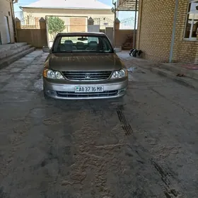 Toyota Avalon 2004
