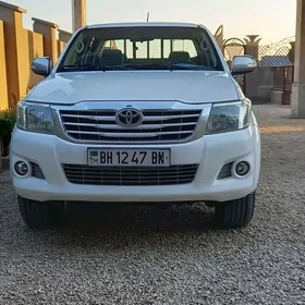 Toyota Hilux 2014