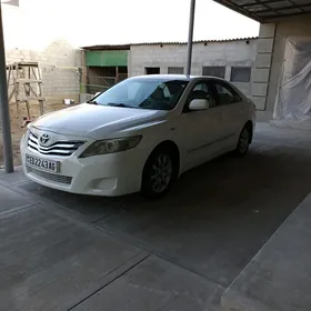 Toyota Camry 2010