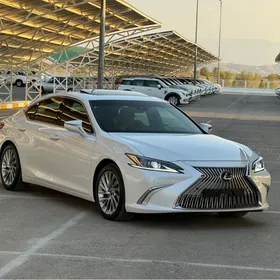 Lexus ES 350 2019