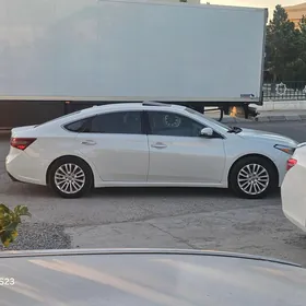 Toyota Avalon 2016