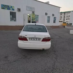Nissan Maxima 2001