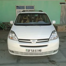 Toyota Sienna 2004
