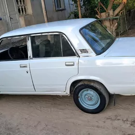 Lada 2107 2001