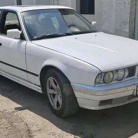 BMW 525 1989