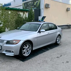 BMW 330 2005