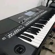 KORG PA^600 QT