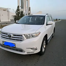 Toyota Highlander 2013