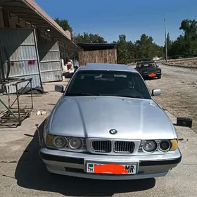 BMW 530 1993