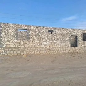 Akdaŝ jay