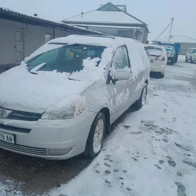 Toyota Sienna 2004