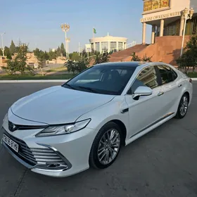 Toyota Camry 2022