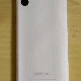 Telefon A 04