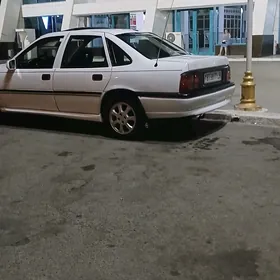 Opel Vectra 1992