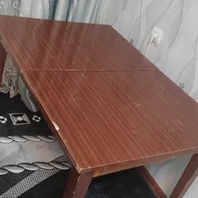 стол +2стула