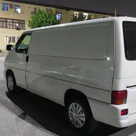 Volkswagen Transporter 2003