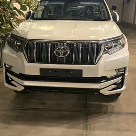 Toyota Land Cruiser Prado 2023