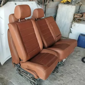 сиденья от Volkswagen Touareg
