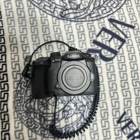 Lumix gh5mark2