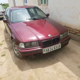 BMW 320 1992