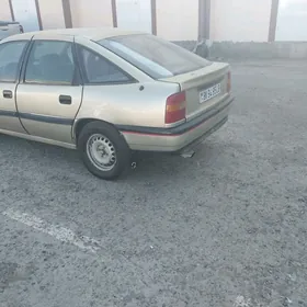 Opel Vectra 1989
