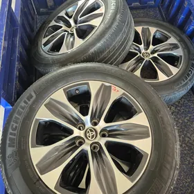 Michelin  teker