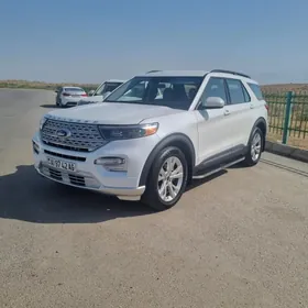 Ford Explorer 2021