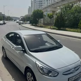 Hyundai Accent 2019