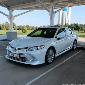Toyota Camry 2020