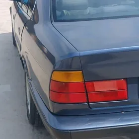 BMW 525 1992