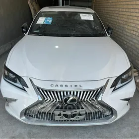 Lexus ES 250 2021