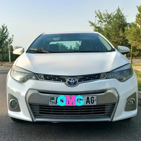 Toyota Corolla 2015