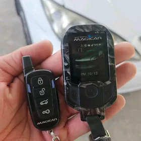 MajkAr Mackar M600