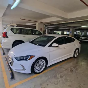 Hyundai Elantra 2017