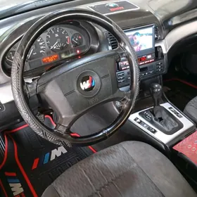 BMW E46 1999