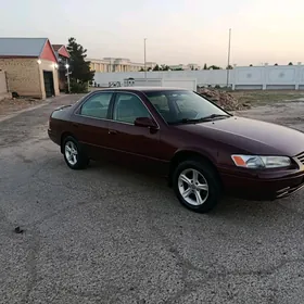 Toyota Camry 1999