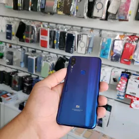 Redmi mi play 4/64gb