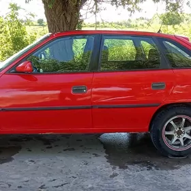 Opel Astra 1995