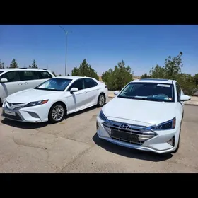 Hyundai Elantra 2020