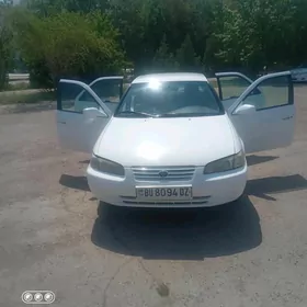 Toyota Camry 1998