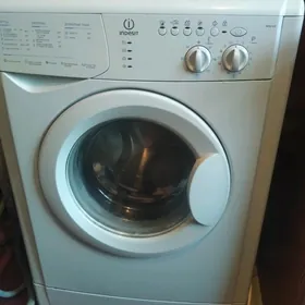 Indesit