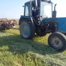 MTZ 82 1992