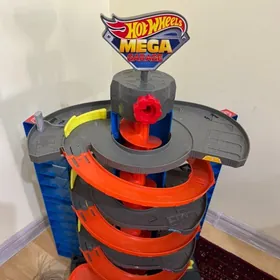 Hotwheels Mega гараж