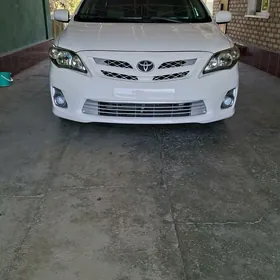 Toyota Corolla 2013