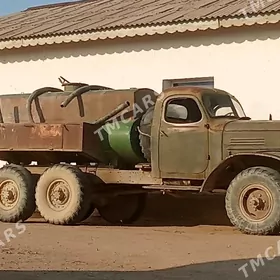 Zil 157 2005