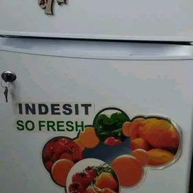 Holodilnik Indesit