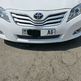 Toyota Camry 2010