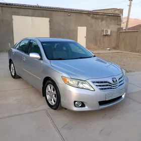 Toyota Camry 2010