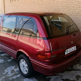 Toyota Previa 1992