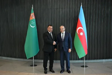 Bakuwda türkmen-azerbaýjan hökümetara toparynyň mejlisi geçirildi